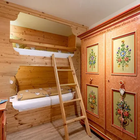 Narzenhof Wellness Chalets, Familien & Luxus Am Bauernhof Apartamento *