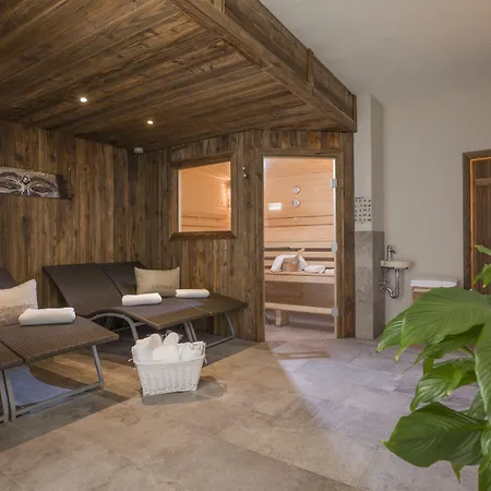 Narzenhof Wellness Chalets, Familien & Luxus Am Bauernhof *