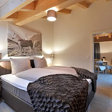 Narzenhof Wellness Chalets, Familien & Luxus Am Bauernhof Apartment *