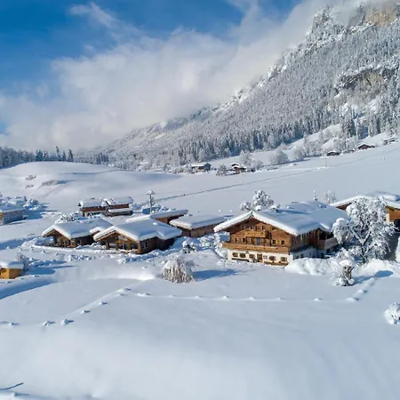 Narzenhof Wellness Chalets, Familien & Luxus Am Bauernhof Apartment Sankt Johann in Tirol