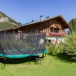 Narzenhof Wellness Chalets, Familien&luxus Am Bauernhof Apartment *