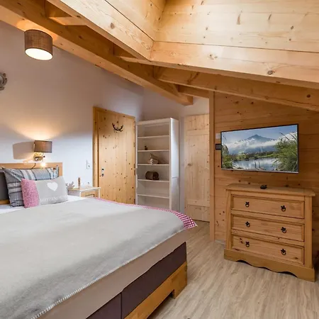 Narzenhof Wellness Chalets, Familien & Luxus Am Bauernhof Sankt Johann in Tirol