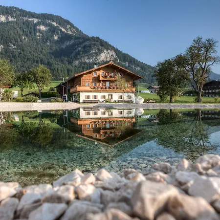 Narzenhof Wellness Chalets, Familien & Luxus Am Bauernhof St. Johann in Tirol